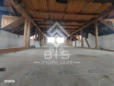 Cladire P+1+M cu destinatie mixta