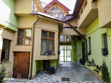 Vilă cu 7 dormitoare Centru, Arad