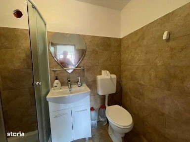 Cabana de inchiriat Valea Budului, Luncani, 8 Km de Bacau, 300 eur/zi