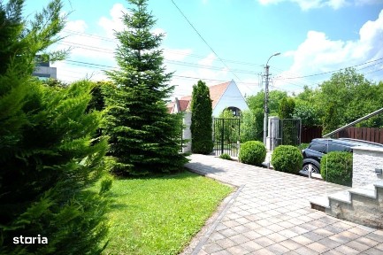 Vila in Andrei Muresanu, 6 camere, teren 600 mp