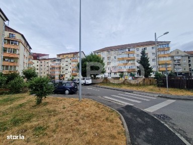 Apartament intabulat 3 camere 65 mp cu balcon zona linistita
