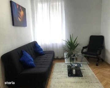 Inchiriez camere in apartament de casa