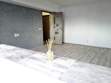 Apartament 1 camera, Renovat 2024, Buzaului la B-uri, bloc mixt