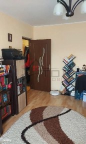 Apartament cu 3 camere decomandat - Pacurari