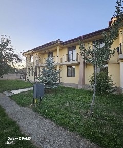 Casă de închiriat pentru echipe muncitori, Episcopia Bihor