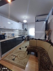 Apartament de vanzare, cu 2 camere 48 mp, zona Campia Turzii