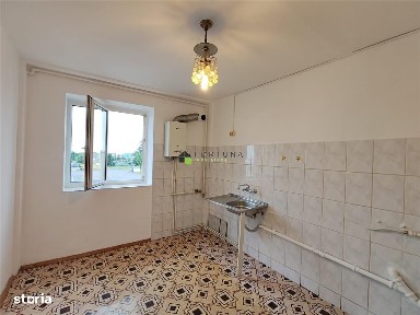 Camera de vanzare, zona Bartolomeu (comision 0%)