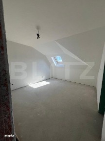 Apartament cu 3 camere, 71 mp, terasa 22 mp, zona Cetatii