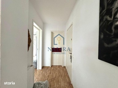 Apartament cu 3 camere de vanzare pe 2 nivele, spatios - Victoriei