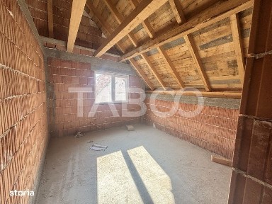Casa 4 camere individuala teren 600 mp in Sura Mare Sibiu