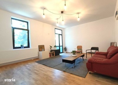 Inchiriez apartament 3 camere Armeneasc