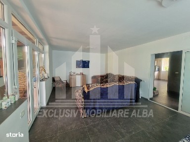Casa individuala | Cu etaj | 110 mp | 2000 mp teren | Paclisa