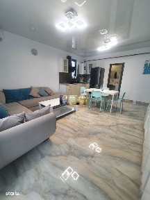 Apartament 3 camere tip Penthouse Mamaia Nord Loc de Parcare