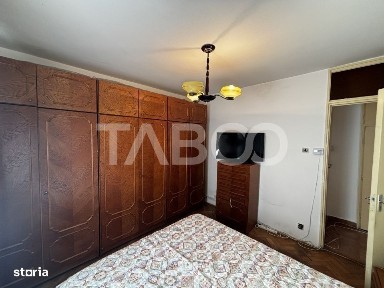 Apartament de inchiriat cu 3 camere 2 baii mobilat utilat Strand