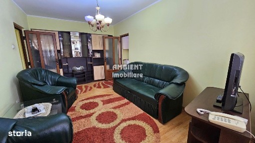 Apartament cu 3 camere, etaj 1, mobilat si utilat, zona CENTRU