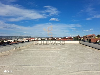 Penthouse 150 mp utili+ terase 200 mp+ 2 parcari subterane +curte 120