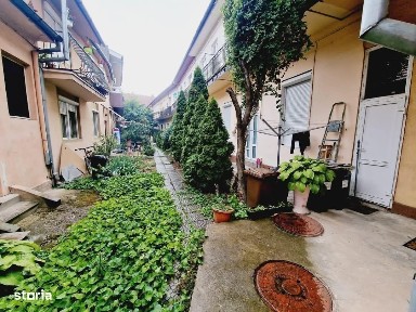 Apartament 3 camere la casă - parter, ultracentral Oradea!