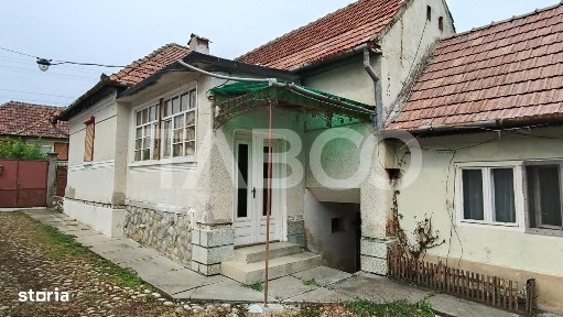 Casa de vanzare cu 4 camere in Drasov judetul Alba