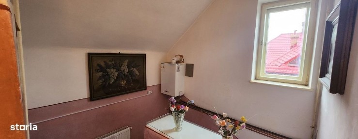 Garsoniera situata in cartier Noua,suprafata utila 45 mp, teren 138 mp