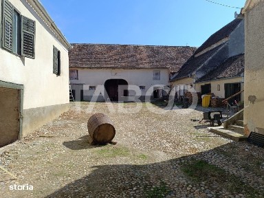 Casa de patrimoniu cu teren arhitectura saseasca sat Nou judetul Sibiu