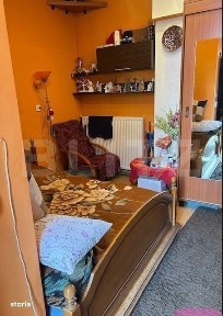 Apartament 2 camere + curte proprie si parcare - zona extraordinara
