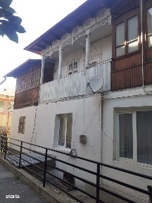 Apartament 2 camere in vila+garsoniera+teren