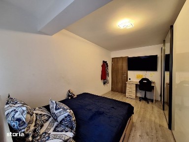 Apartament cu 3 camere, 68 mp, balcon, zona Eroilor