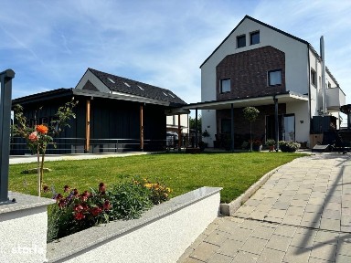 Vand vila ultramodern in Feleac