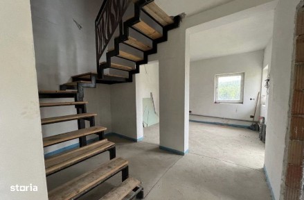 Duplex de vanzare, 378mp teren, Gilau