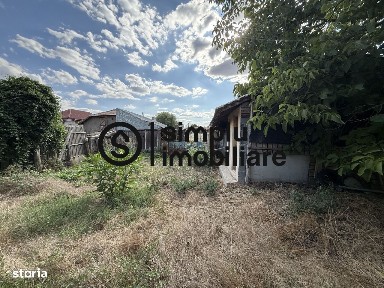 Casa + Teren 1676 Strada Principala Malul Mare