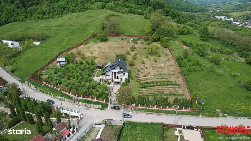 VILA DEOSEBITA IN SLATINA - LUNCANI - OAZA DE LINISTE LA MARGINEA PADU