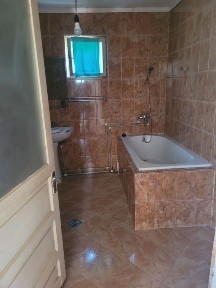 Vila D+P+E, în Telega, Prahova, 423mp const., nefinisată la interior