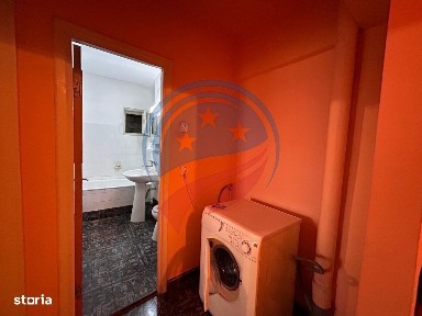 Apartament 3 camere decomandat de inchiriat pe Calea Severinului Craio