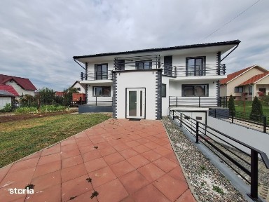 Urgent! Vanzare casa cu etaj, 262 mp. Mihai Viteazu/Turda