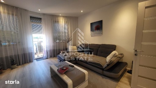 Apartament cu 3 camere,2 bai,renovat,complet mobilat utilat,Girocului