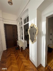 BALCESCU - Cladire renovata - 3 Camere - Centrala proprie - Acoperis s