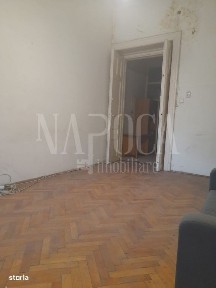 Apartament o camera de vanzare in Centru Oradea, Oradea