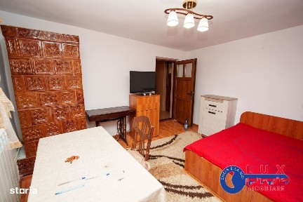 ID 6720 EXCLUSIVITATE - CASĂ PE STRADA TRANDAFIRILOR