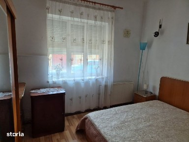 De vanzare - Apartament 2 camere, decomandat, 55 mp utili, parter TE