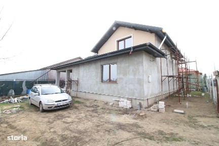 Vila D+P+M Sat Costi ( Floricultura) cu bransamente la utilitati