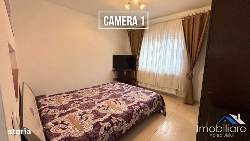 Apartament 3 camere - Strada Ștefan Octavian Iosif, Petroșani