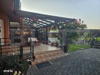 Casa solida cu teren generos - Voiniceni, 1138 mp, zona linistita