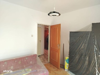 Apartament 3 camere 70mp Gh.Doja bloc vila -beci-105.000eur neg