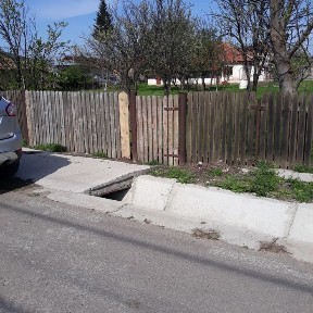 Casa cu teren 1665 mp