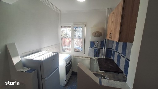Garsoniera mobilata la parter zona Bucovina