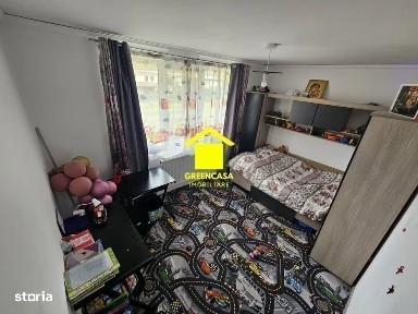 Casa tip duplex | 5 camere | 3 bai | zona Terra | Floresti