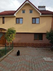 Casa P+E, teren 800 mp, garaj si beci, Clocociov