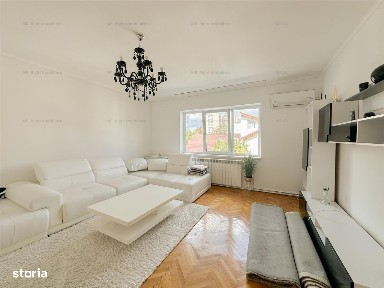 Apartament 3 camere la casa | terasa proprie si curte comuna |
