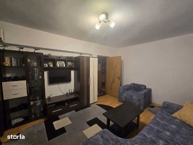Apartament 2 camere etaj 2/4 zona jandarmeriei mobilat si utilat