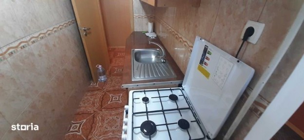 Inchiriez apartament Sebes